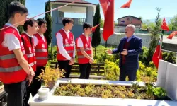 Öğrencilerden şehit ailesine anlamlı ziyaret
