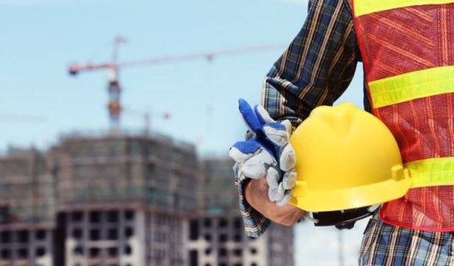 600 bin kamu işçisinin gözü hükümette!