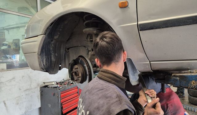 “Çocuklara çıraklık, sermayeye kar!”
