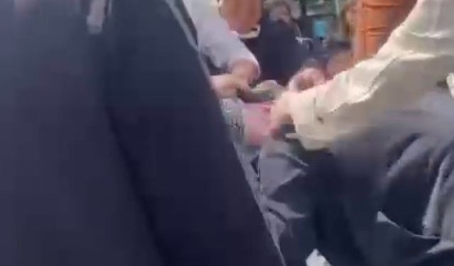 Çocukların Okuma Bayramında Veliler Birbirine Girdi