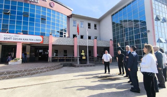 Yangın çıkan okulda eğitime ara verildi