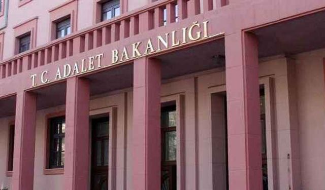 Adalet Bakanlığı müdürlere rotasyonu kaldırdı