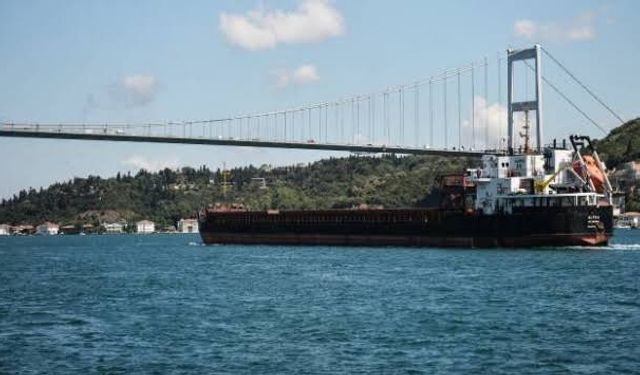 Bakan Uraloğlu'ndan Boğaz Geçiş Ücretlerine Yeni Düzenleme