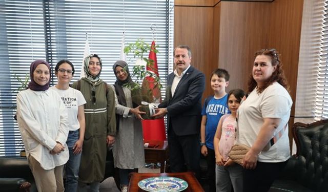 Ek Atama Bekleyen Öğretmenlerden Ali YALÇIN'a Ziyaret